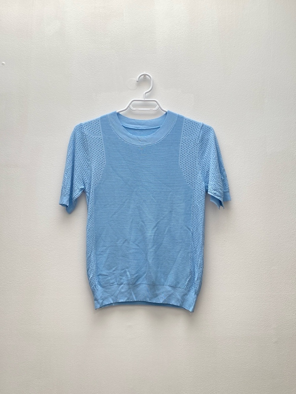 Vintage - Light Blue Pastel Short Sleeve Knit Top